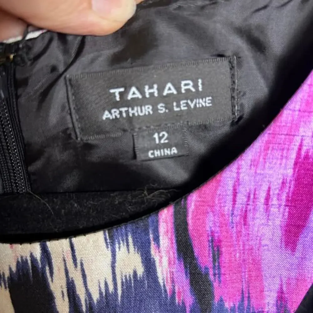 Tahari Sheath dress‎ size 12 India art to wear purple maximalist office cocktail - Picture 11 of 12